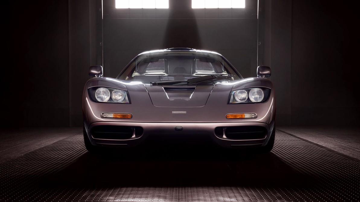 Единственный McLaren F1 с фарами от BMW Z1 пустят с молотка