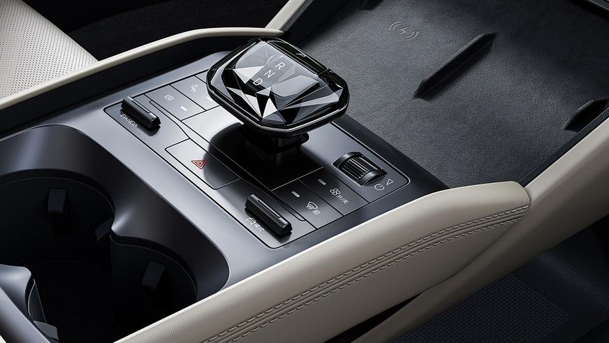 Большой экономичный седан BYD Qin L представлен официально