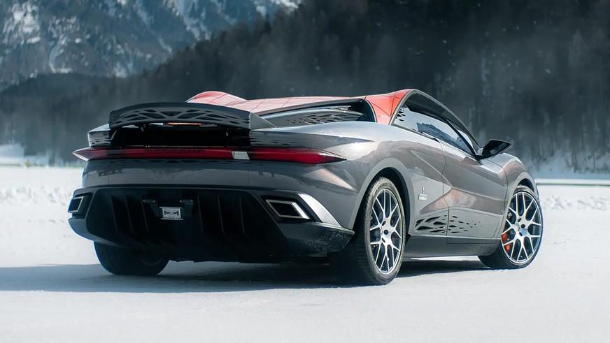 С молотка уйдёт один из самых странных суперкаров Bertone