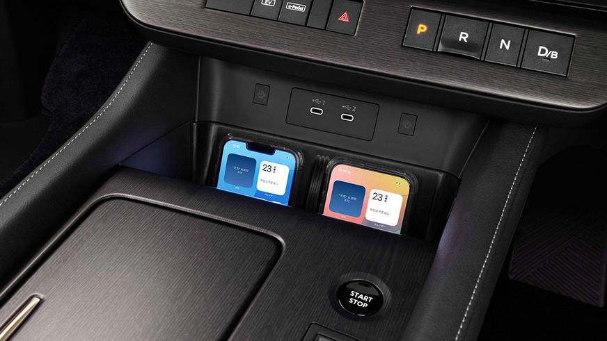 Представлен новый минивэн Nissan Elgrand