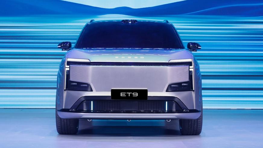 Кроссоверы и универсалы: Exeed представила сразу четыре новинки