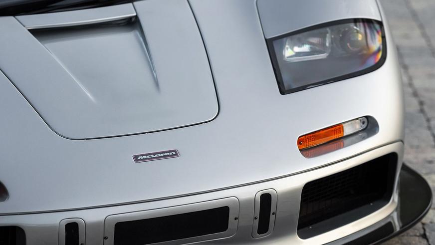 Единственный McLaren F1 с фарами от BMW Z1 пустят с молотка