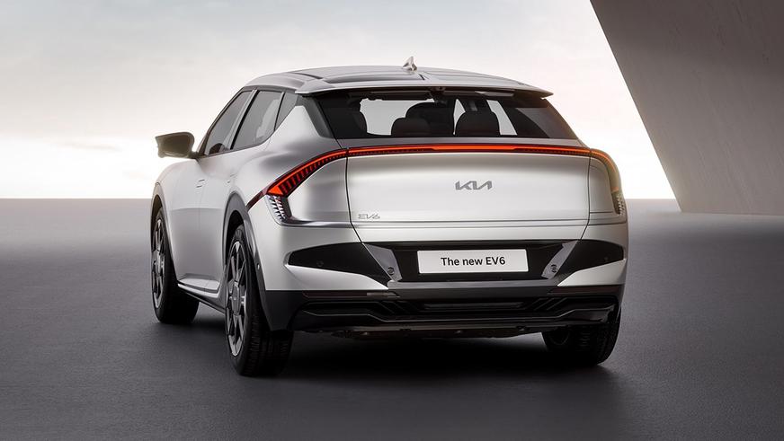 Kia показала обновлённый EV6: свежая внешность и другая батарея