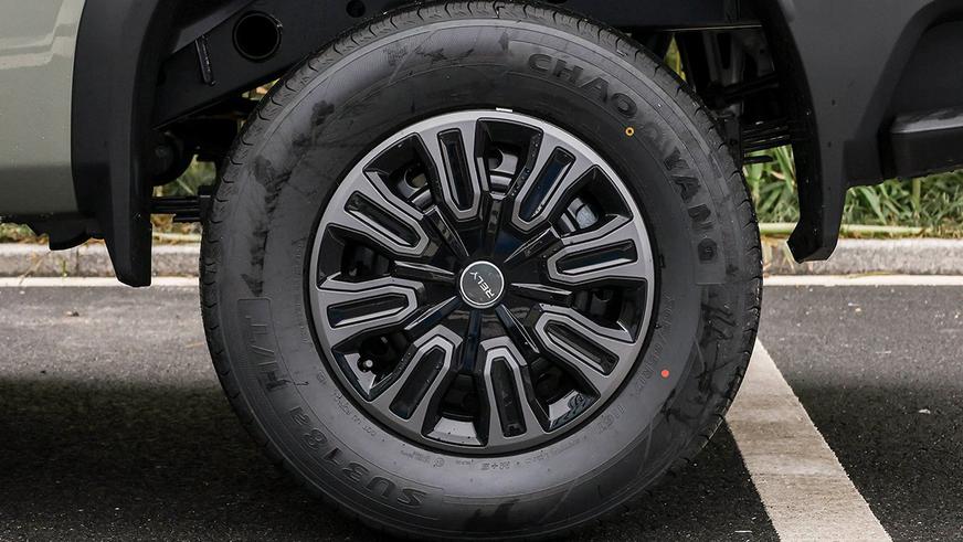 У Chery появился недорогой электропикап