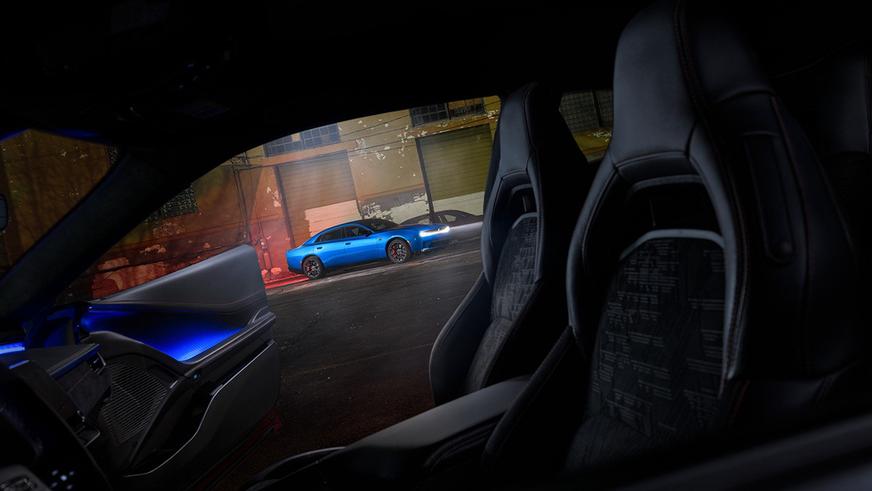 Электрический Dodge Charger стал лифтбэком