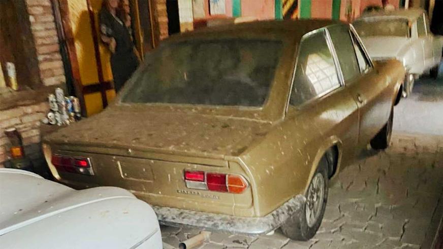 Подростки нашли забытый музей ретромашин