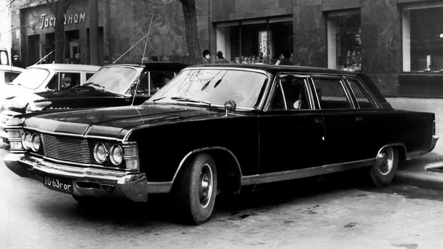 1975 год — ГАЗ 14 «Чайка» предсерийный