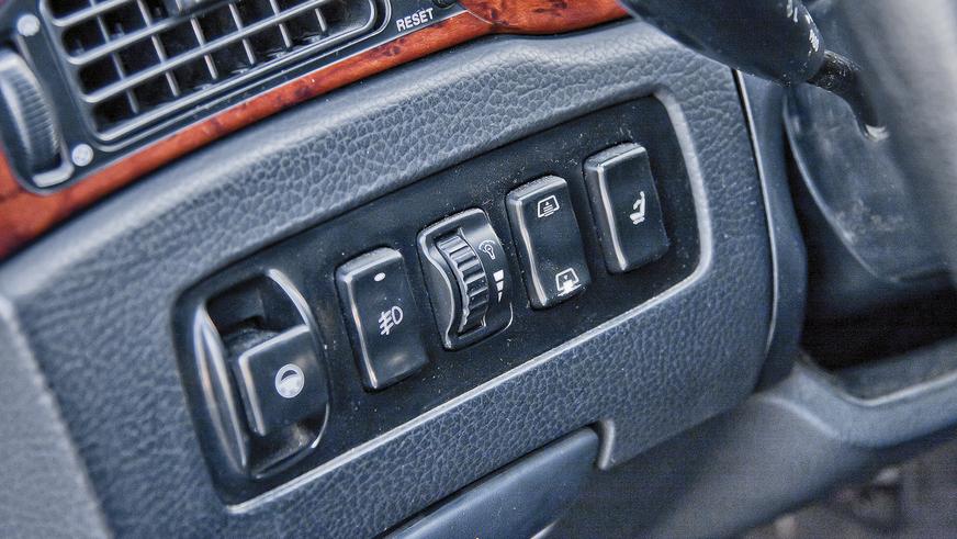 SsangYong Chairman - 1997