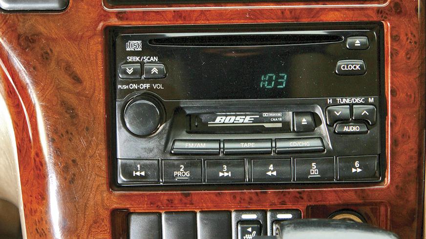 Nissan Pathfinder - 2000