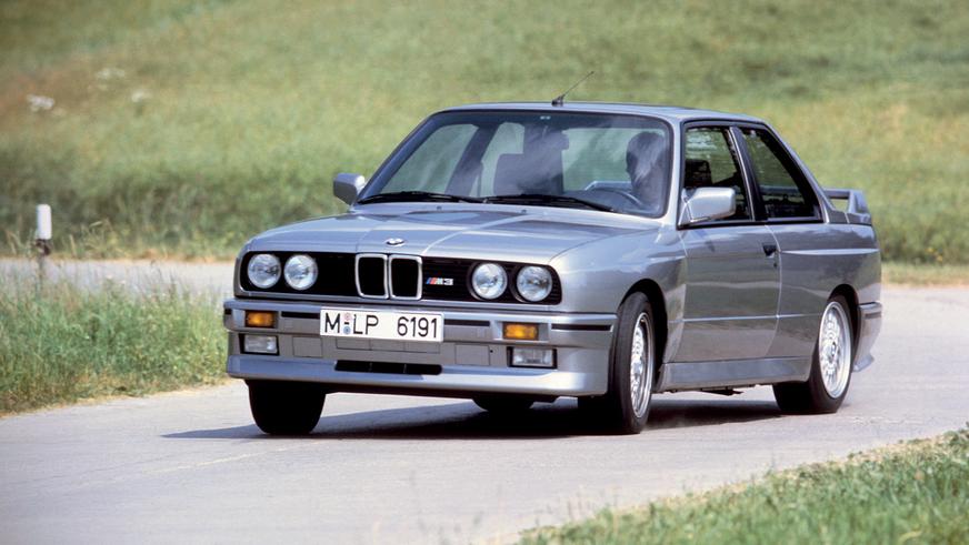 1986 год: BMW E30