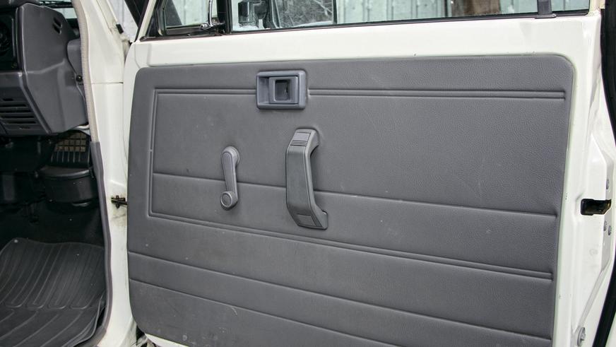 Toyota Land Cruiser 78 - 2003