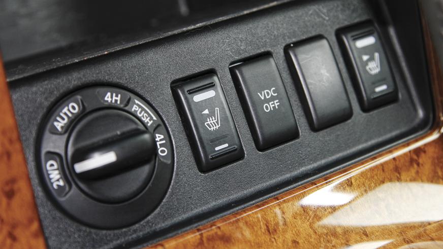 Nissan Pathfinder - 2005
