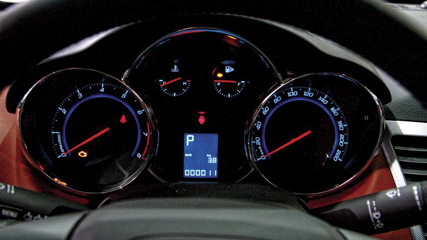 Chevrolet Cruze - 2011