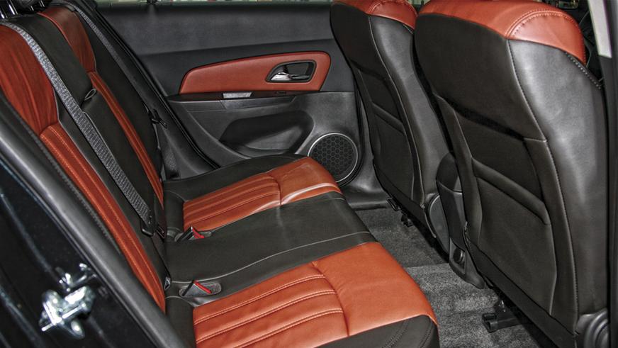 Chevrolet Cruze - 2011