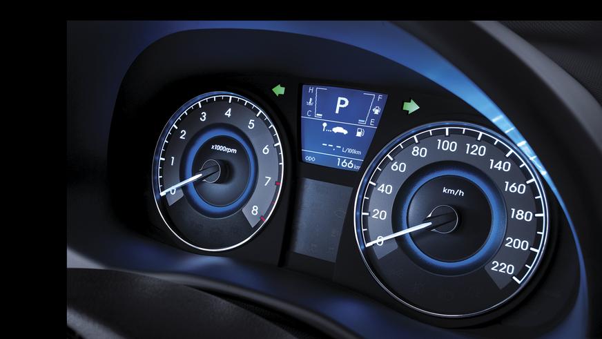 Hyundai Accent - 2011