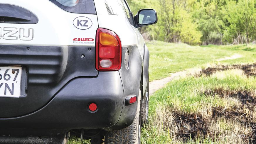 Isuzu Vehicross - 1999