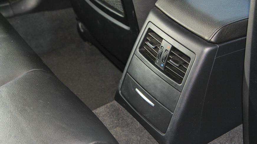 BMW 330xi - 2005