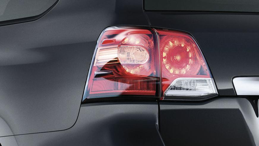 Toyota Land Cruiser 200 - 2012