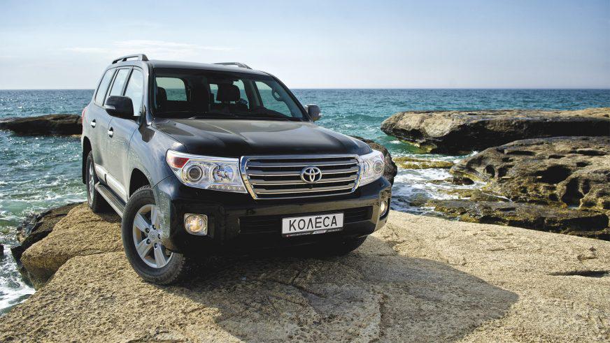 Toyota Land Cruiser 200 - 2012