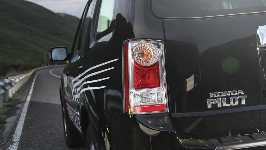 Honda Pilot - 2011