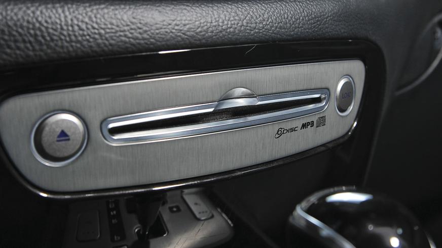 Hyundai Genesis - 2012