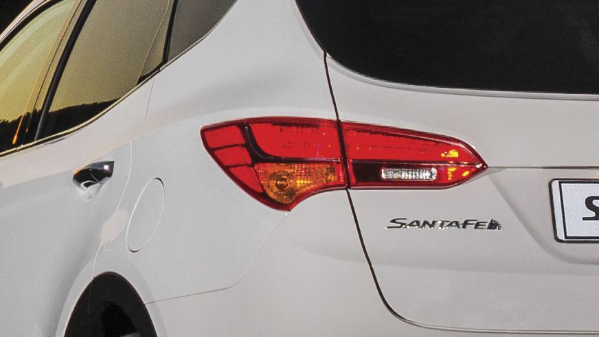 Hyundai Santa Fe - 2012