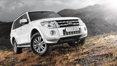 Mitsubishi Pajero - 2012