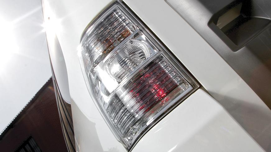 Mitsubishi Pajero - 2012