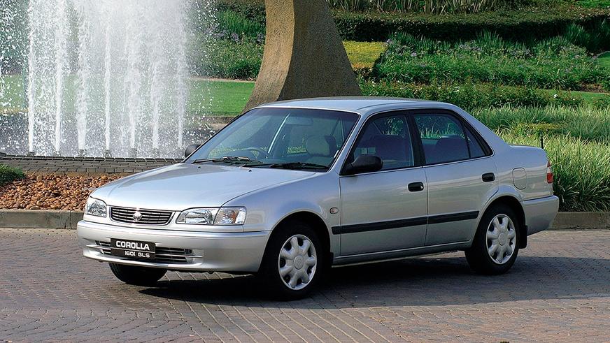 1995 год — Toyota Corolla восьмого поколения