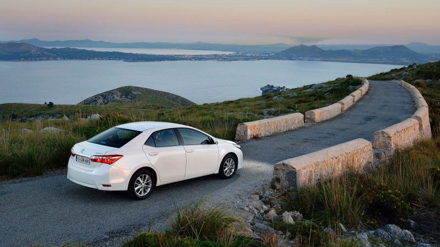 Toyota Corolla - 2013