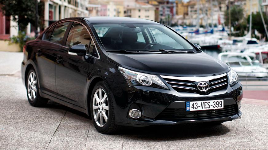 2011: Toyota Avensis-тің рестайлингтен кейінгі үшінші буыны. Жаңартылған “Авенсистің” Қазақстандағы таныстырылымы 2012 жылы ақпан айында Алматыда өтті