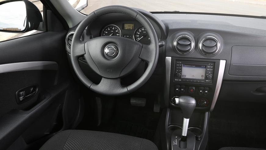 Nissan Almera - 2014