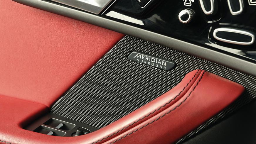 Jaguar F-Type S - 2013