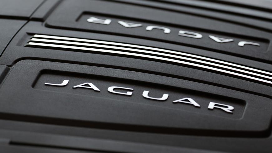 Jaguar F-Type S - 2013