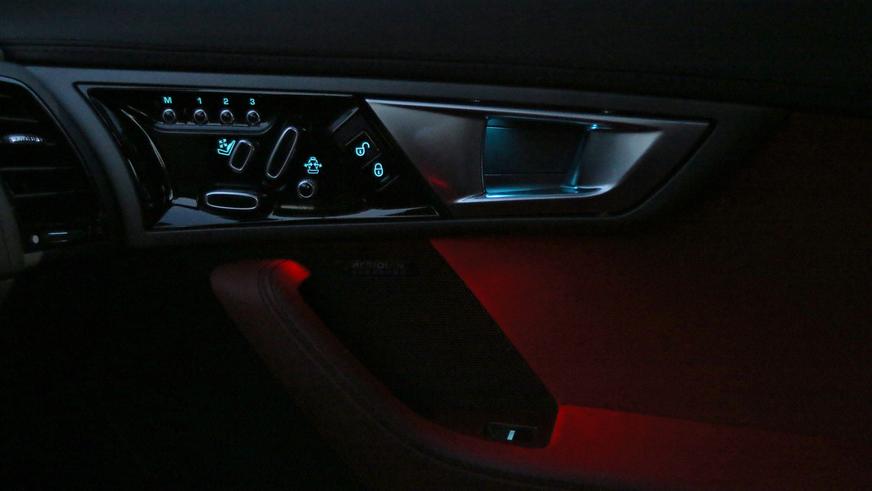 Jaguar F-Type S - 2013