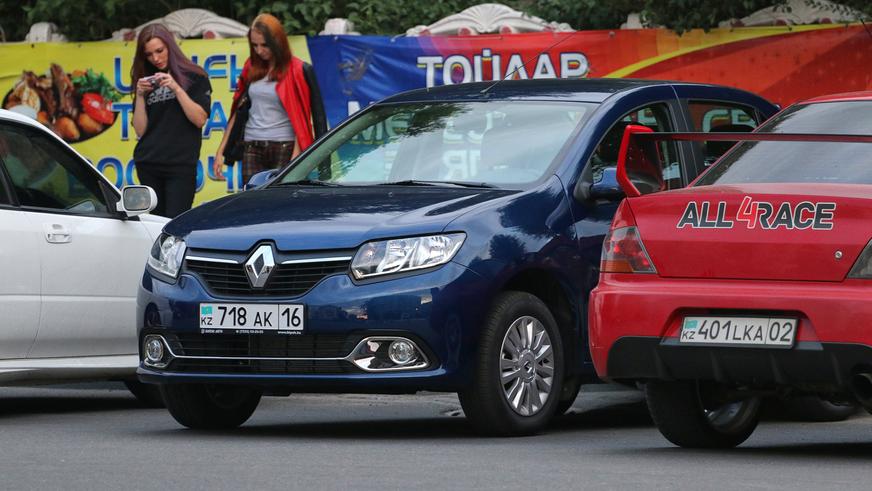 Renault Logan - 2014