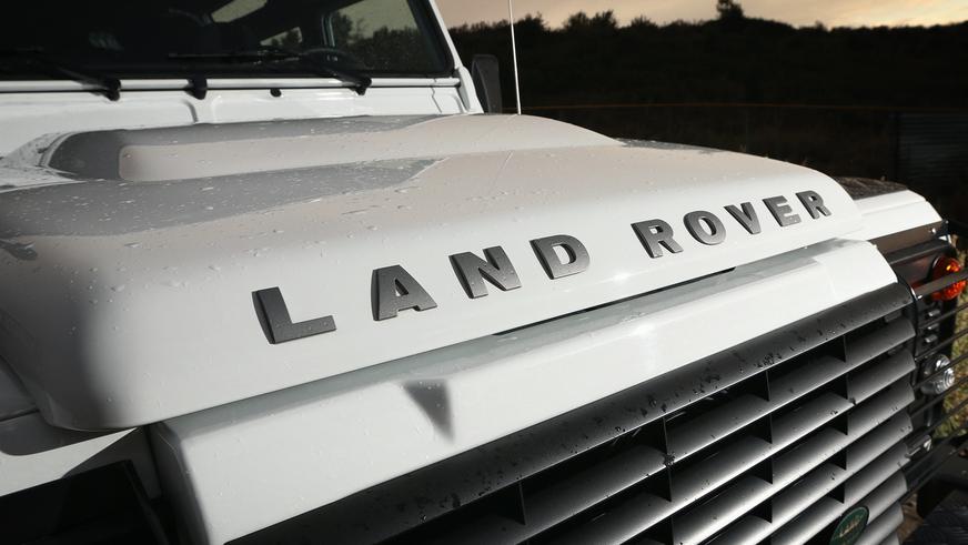 Land Rover Defender - 2013