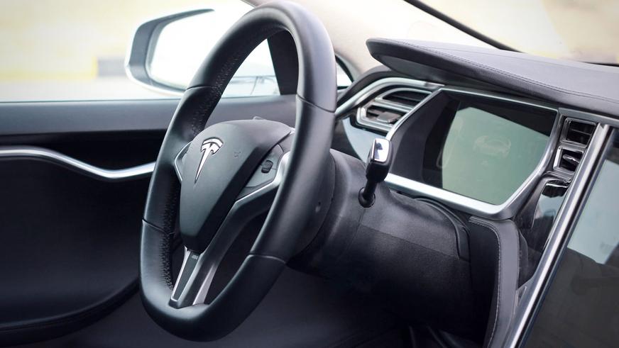 Tesla Model S - 2013 Tesla Model S - 2013