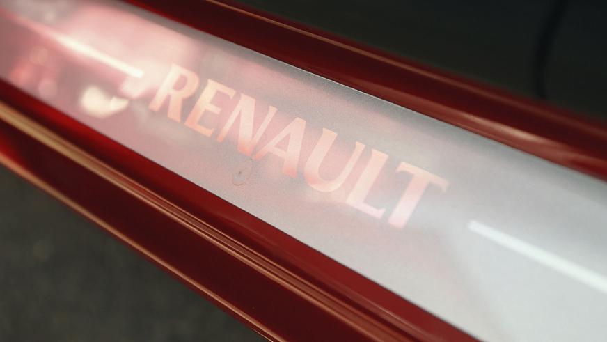 Renault Sandero - 2015