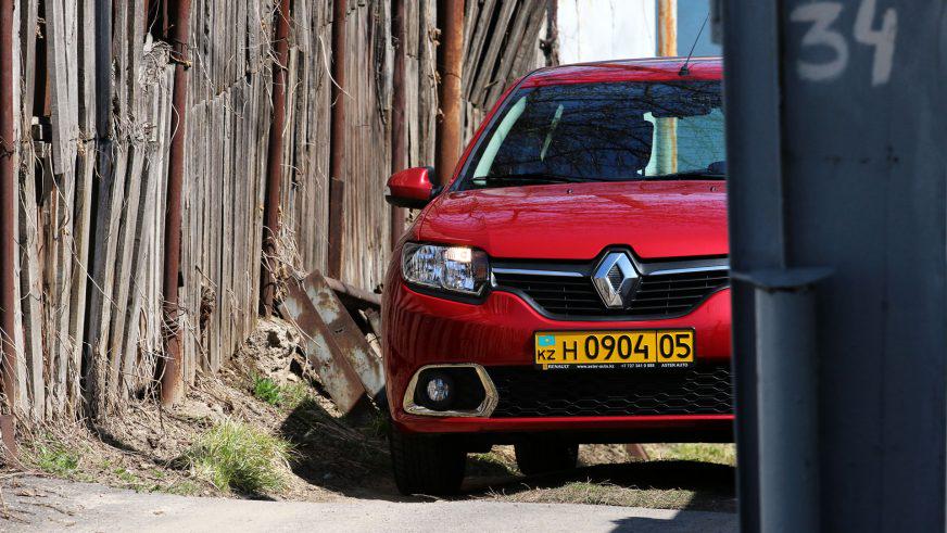 Renault Sandero - 2015