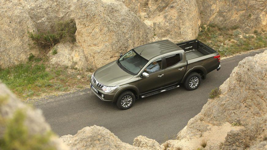 Mitsubishi L200 - 2015