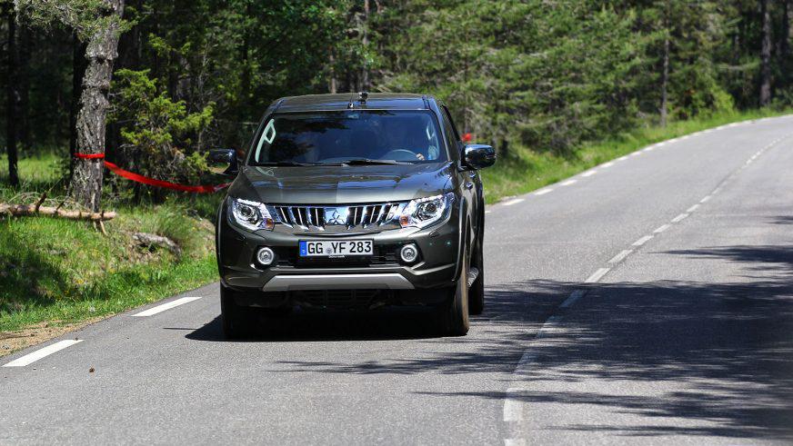 Mitsubishi L200 - 2015