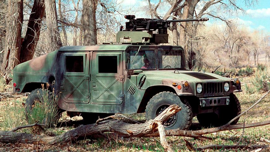 1984 год — HMMWV M1025