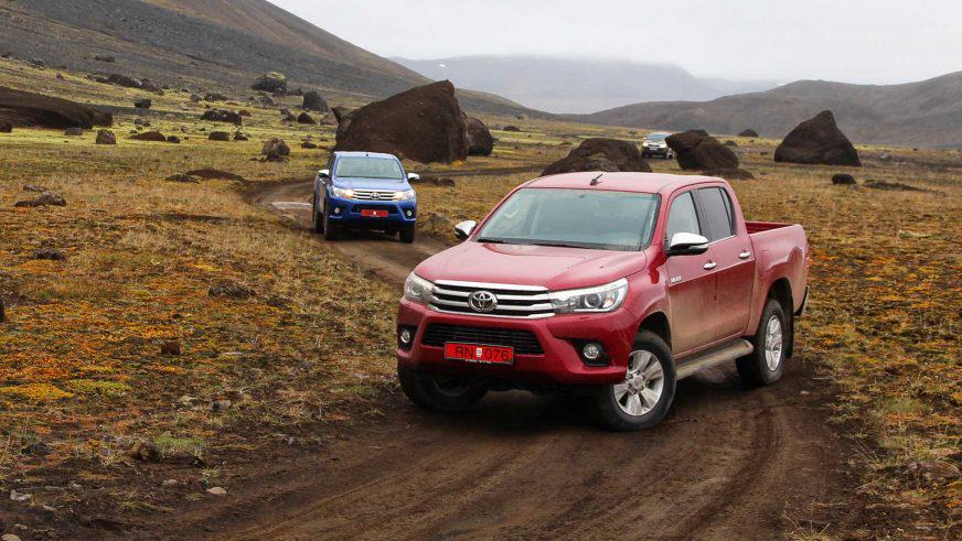 Toyota Hilux - 2015