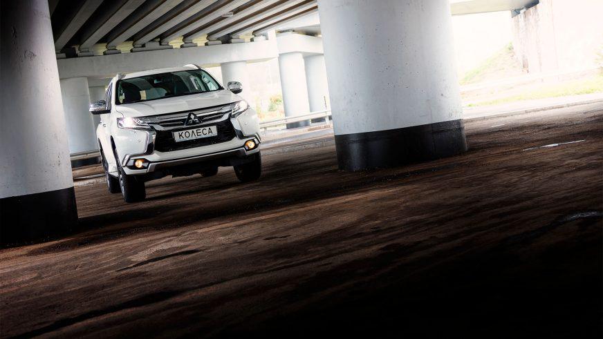 Mitsubishi Pajero Sport - 2016