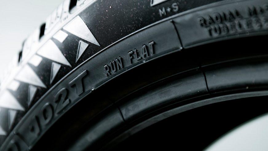 О чём предупреждают буквы и цифры на ваших шинах