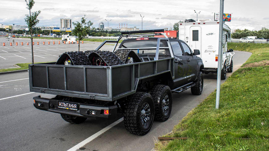 Toyota Tundra Hercules - Moscow Off-Road Show 2017