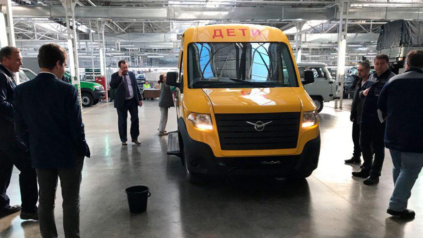 Микроавтобус УАЗ