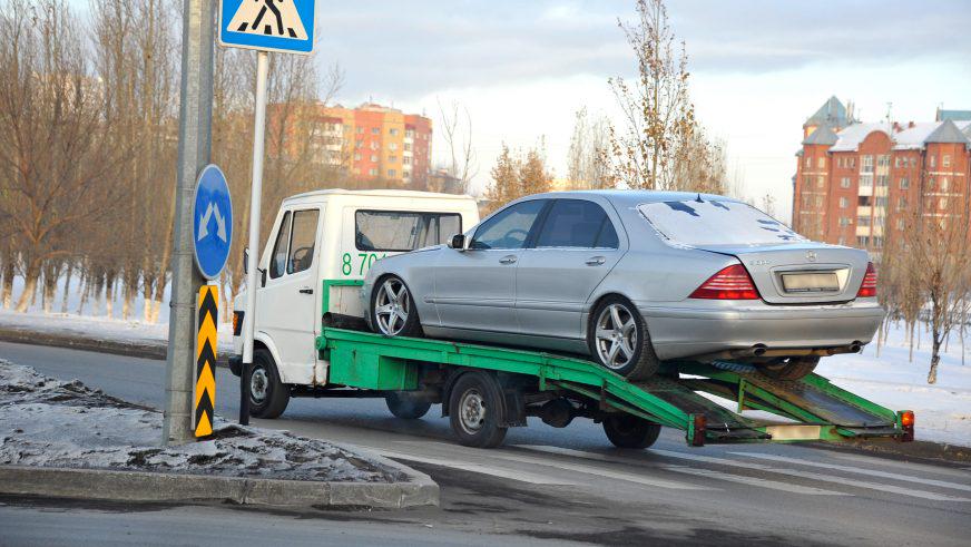 Сколько стоит завести замёрзшую машину?