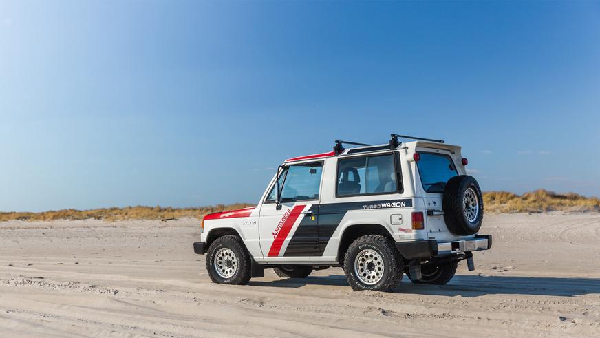 Mitsubishi Pajero Paris – Dakar Special